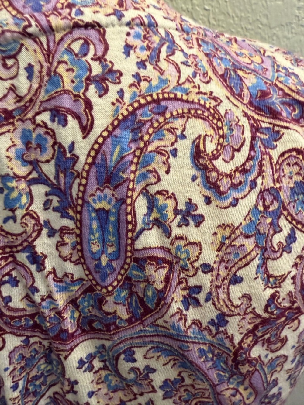 LOFT Purple & White Paisley V-Neck Short Sleeve Top - Picture 3 of 5